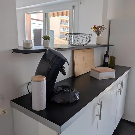 3 Pièces Proche Gare - Clim, Accès à Pied Apartamento